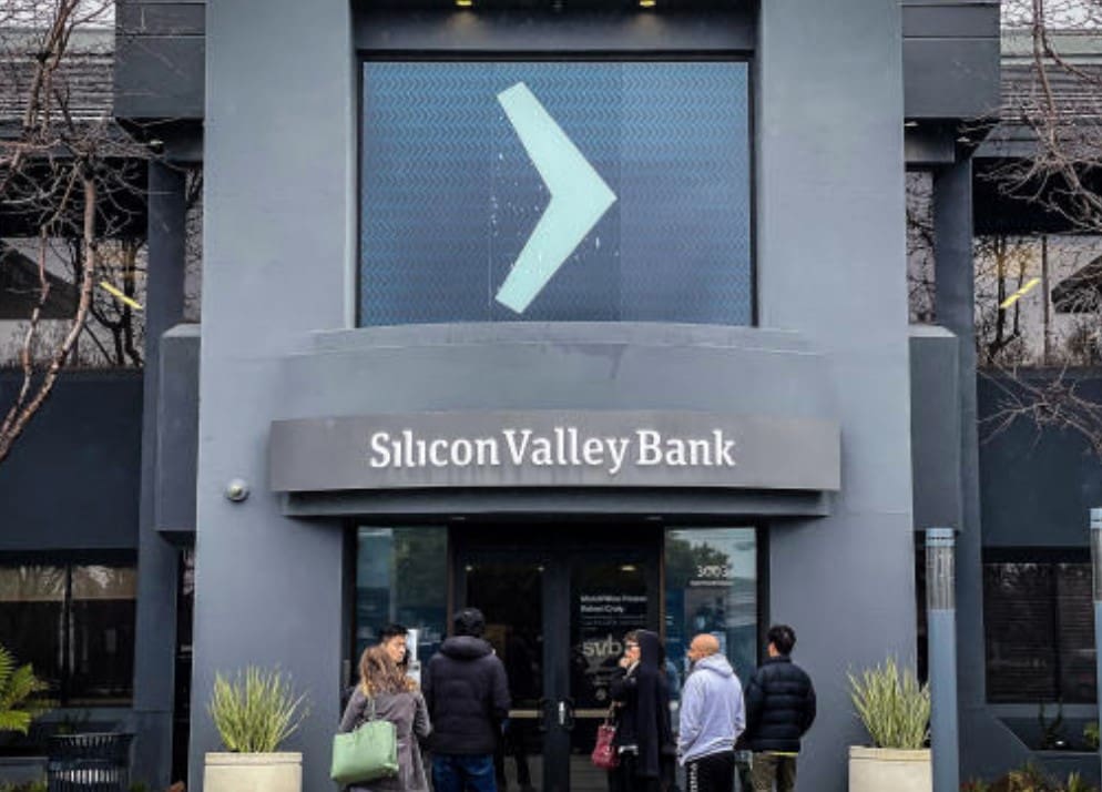 Silicon Valley Bank collapse and its devastating consequences